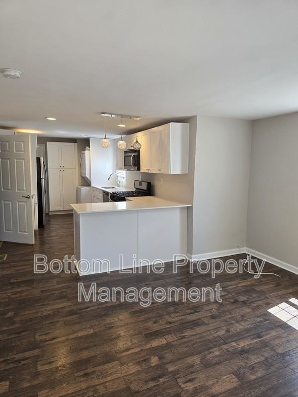 1017 Rodey Ave - Photo 4 of 22