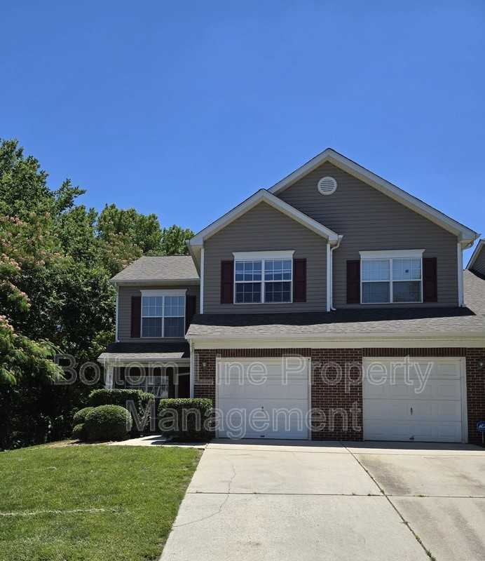 8630 Carolina Lily Ln - Photo 2 of 36