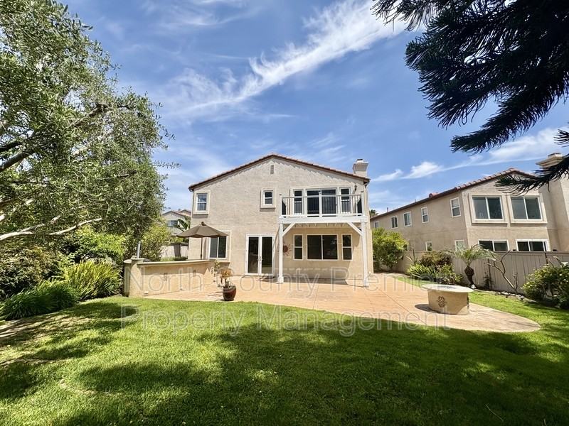 6071 Paseo Pradera - Photo 4 of 46