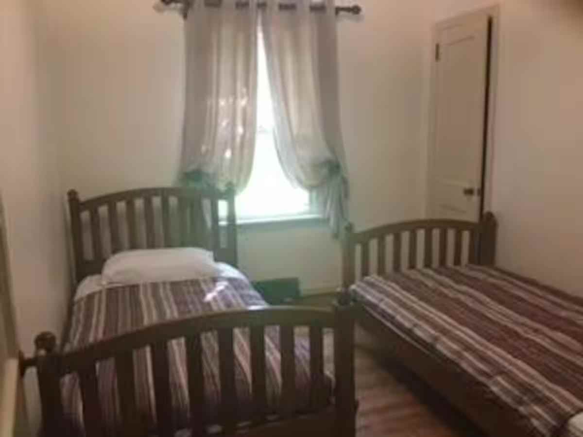 6004 Piedmont Pl - Photo 6 of 11
