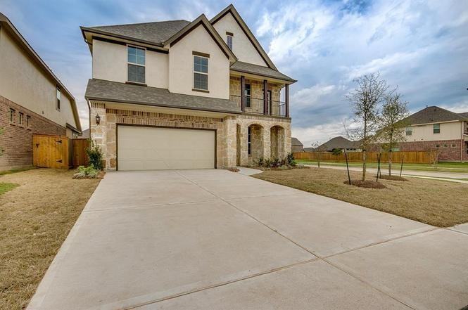 23535 San Ricci Ct - Photo 2 of 32