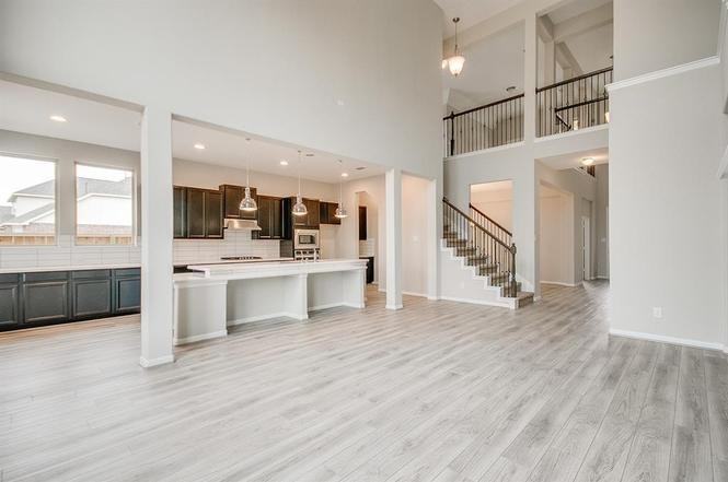 23535 San Ricci Ct - Photo 4 of 32