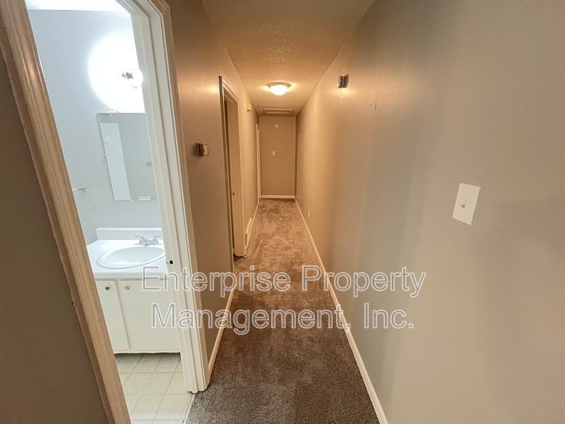 1365 Garden Rd - Photo 6 of 9