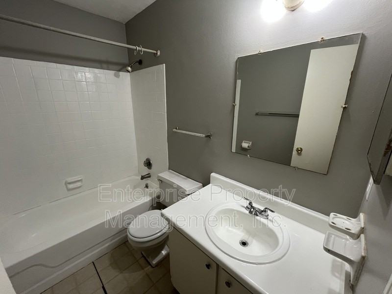 1365 Garden Rd - Photo 7 of 9