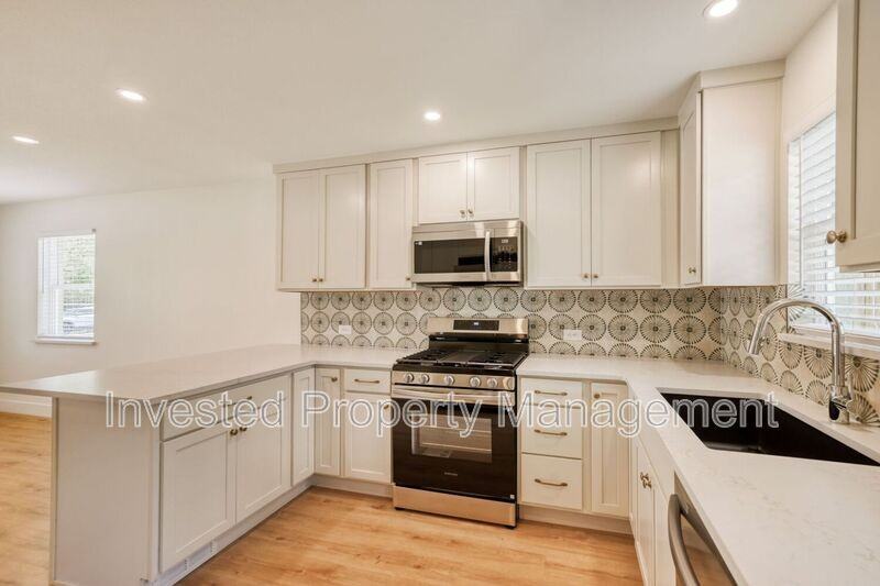 3641 N Josephine St - Photo 6 of 12
