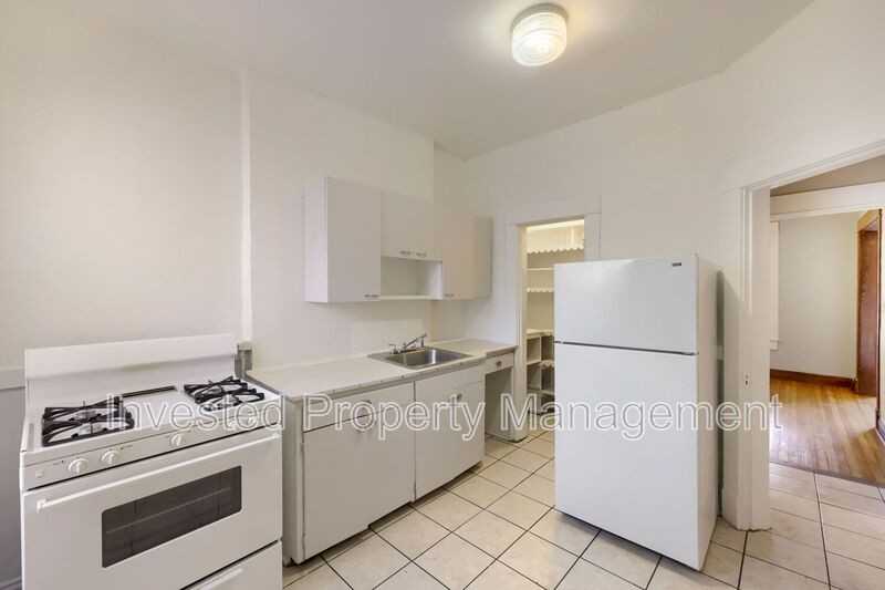 533 E 6th Ave - Photo 6 of 13
