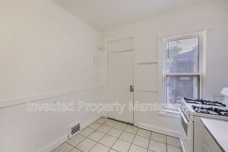 533 E 6th Ave - Photo 7 of 13