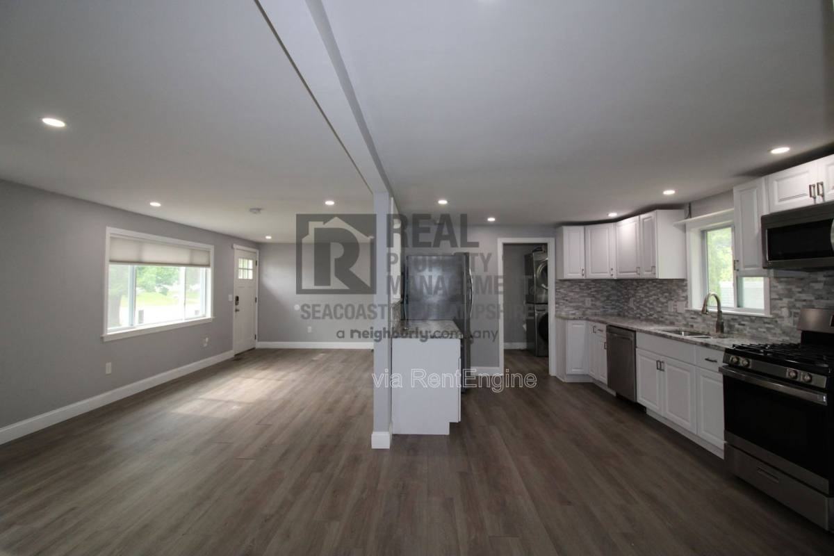 23 Forest Ave #21