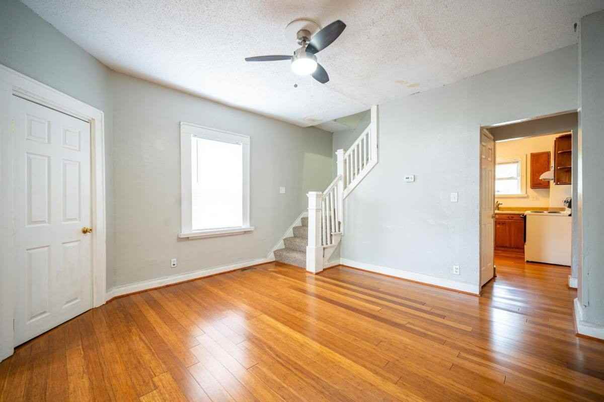 1431 N 6th St - Photo 2 of 10