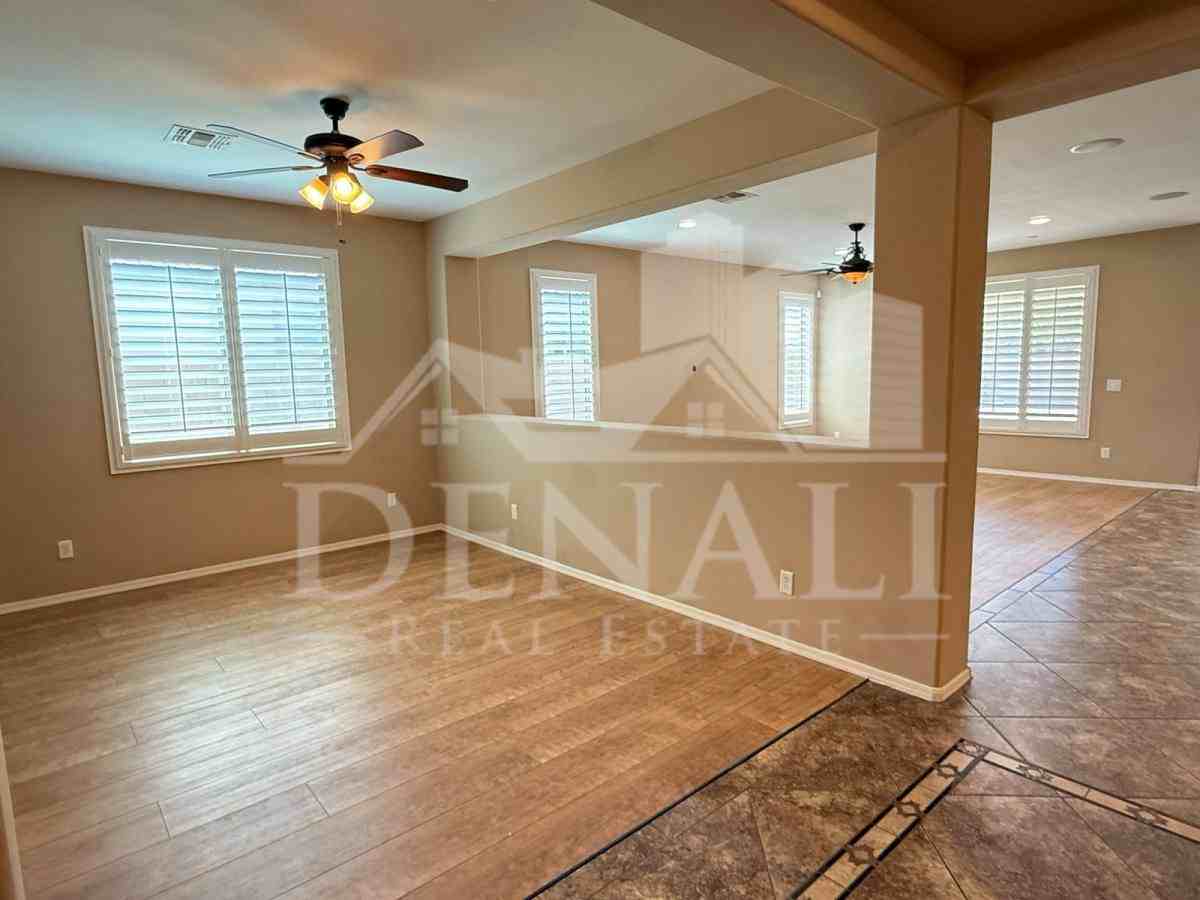 3695 E Bartlett Way - Photo 3 of 10