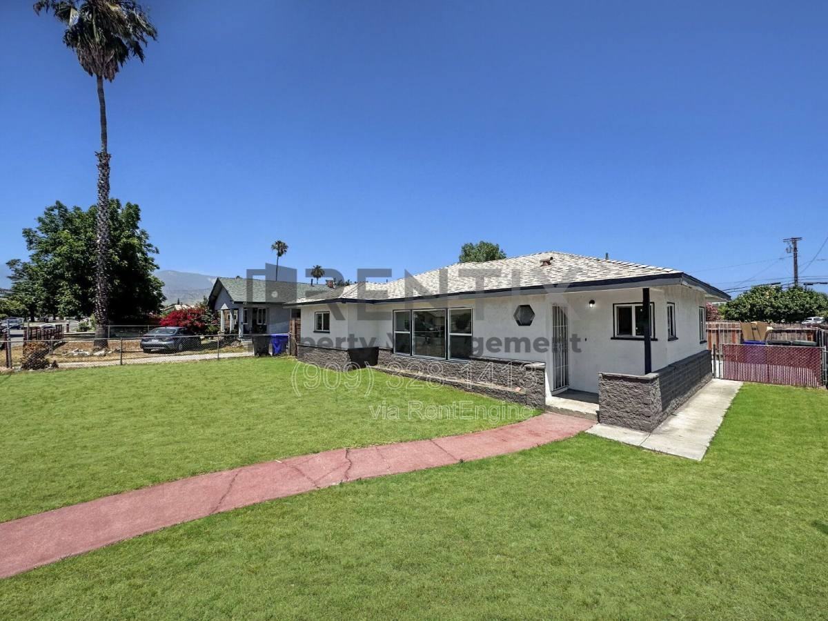 7205 Osbun Rd - Photo 3 of 10