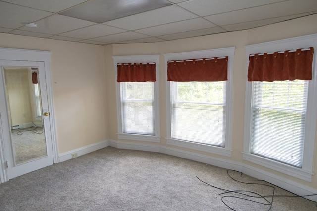 1002 Wyoming Ave - Photo 3 of 16