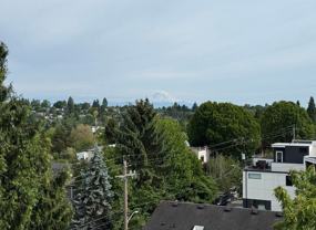 113 24th Ave E - Photo 1 of 1