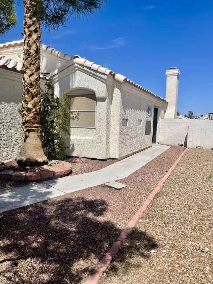 1416 Astronomy Cir - Photo 3 of 18
