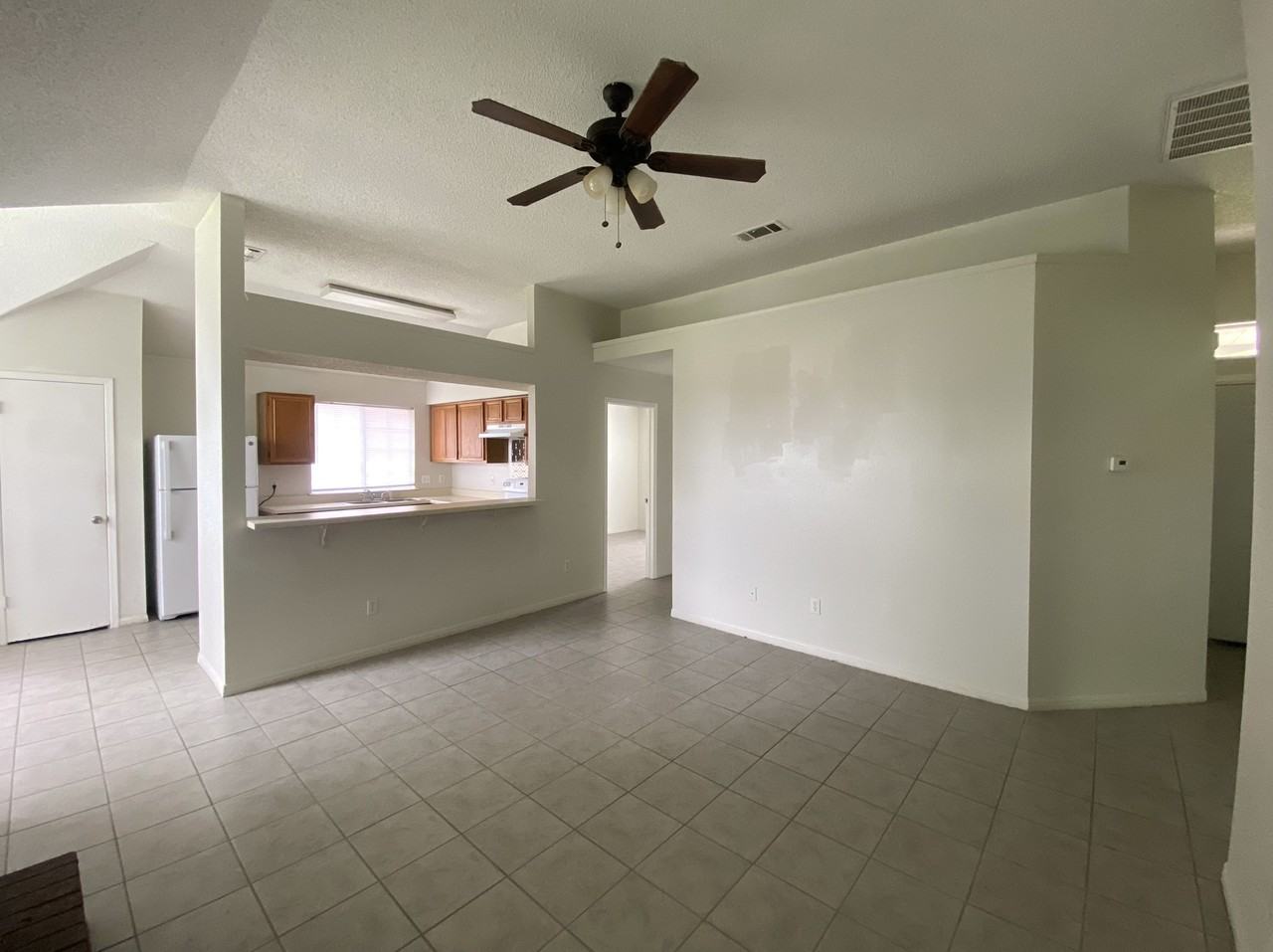 2707 Starling Dr - Photo 4 of 18