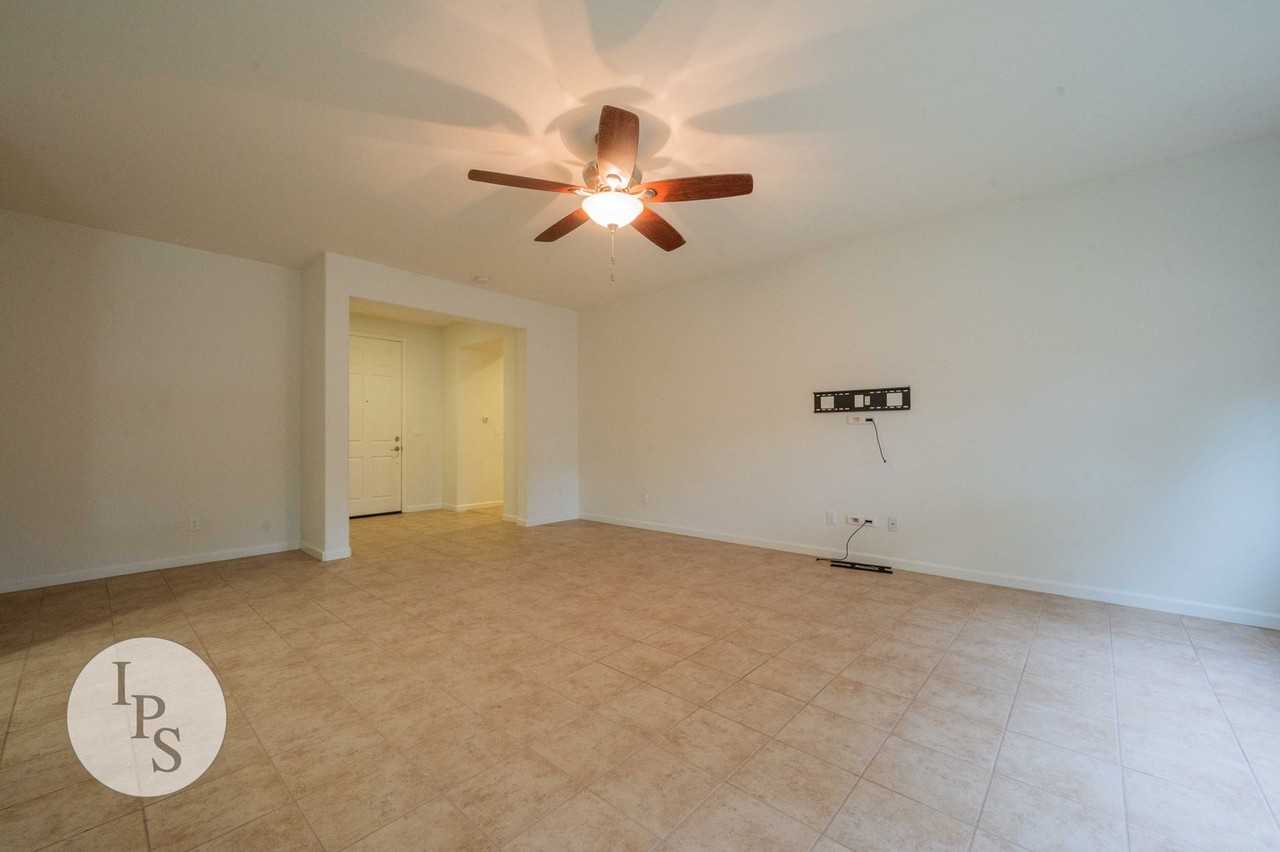 1668 N Mcpherson Ln - Photo 7 of 45