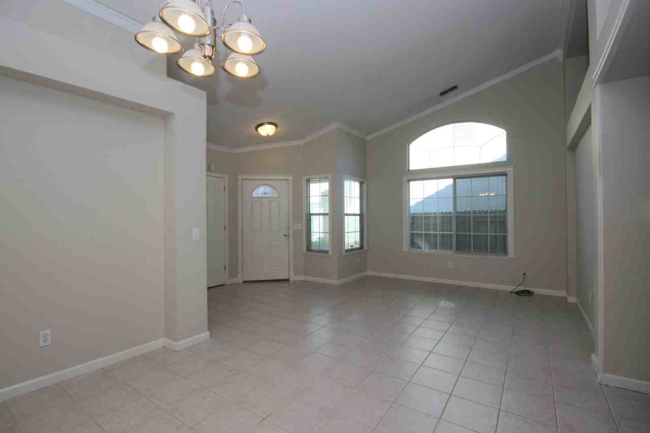 8767 Mesa Brook Way - Photo 6 of 23