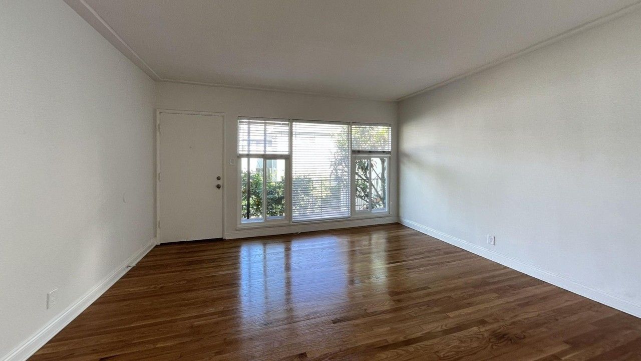 OCC - Palm View Apartments - Photo 2 of 4