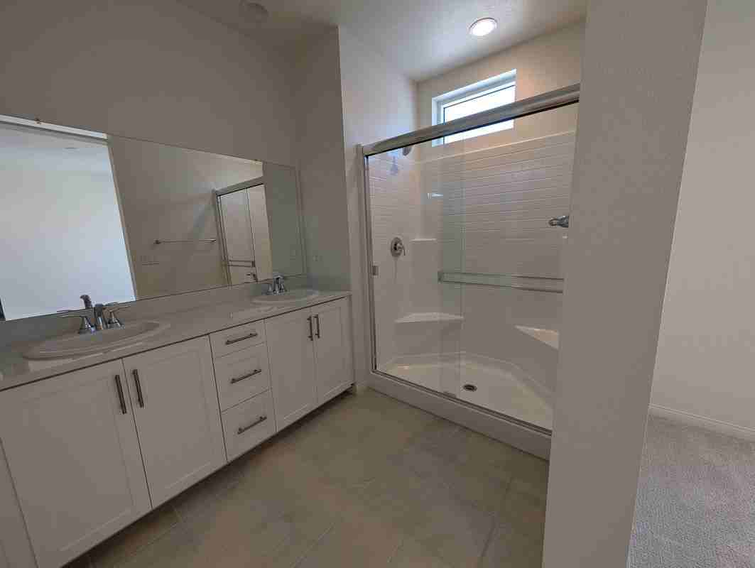 5868 Linden Ave ##6 - Photo 7 of 16