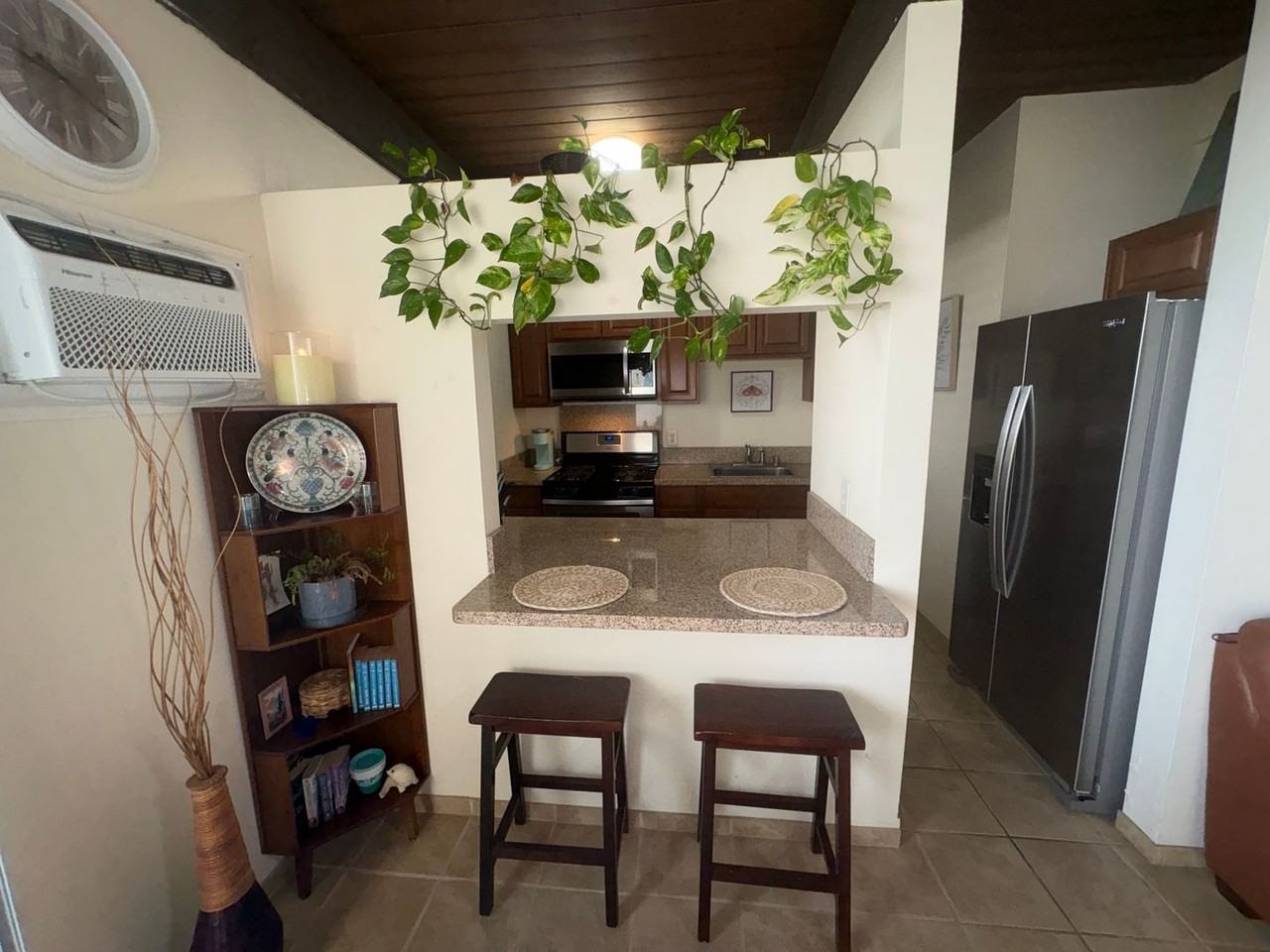 75-5873 Walua Rd #B215 - Photo 3 of 9