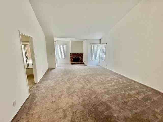 18336 Algiers St - Photo 4 of 14