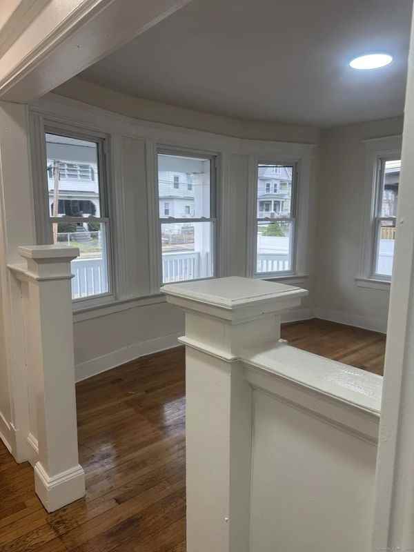 45 Norfolk St - Photo 2 of 5
