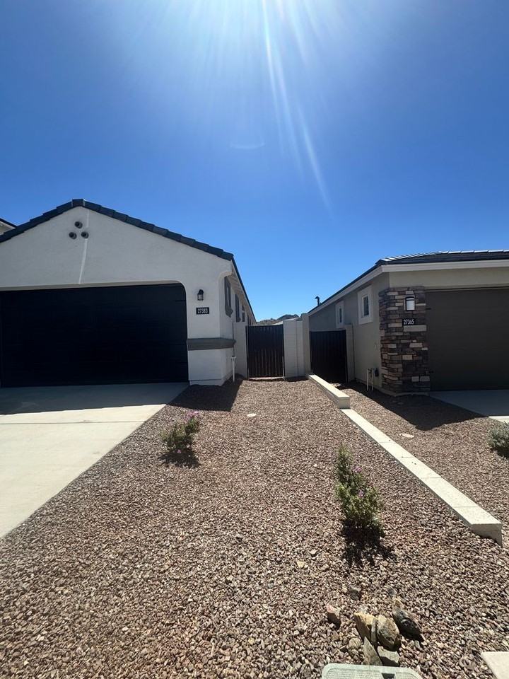 27383 N 69th Ln - Photo 2 of 50