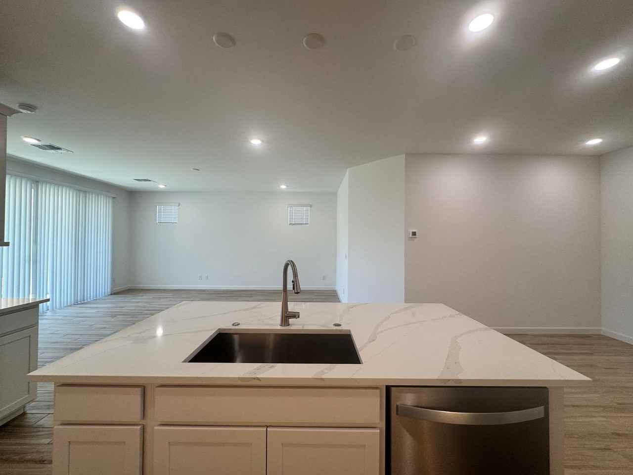 27383 N 69th Ln - Photo 6 of 50
