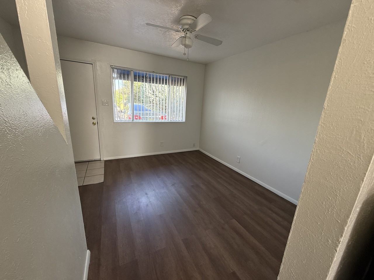 612 Morris St Ne - Photo 4 of 30