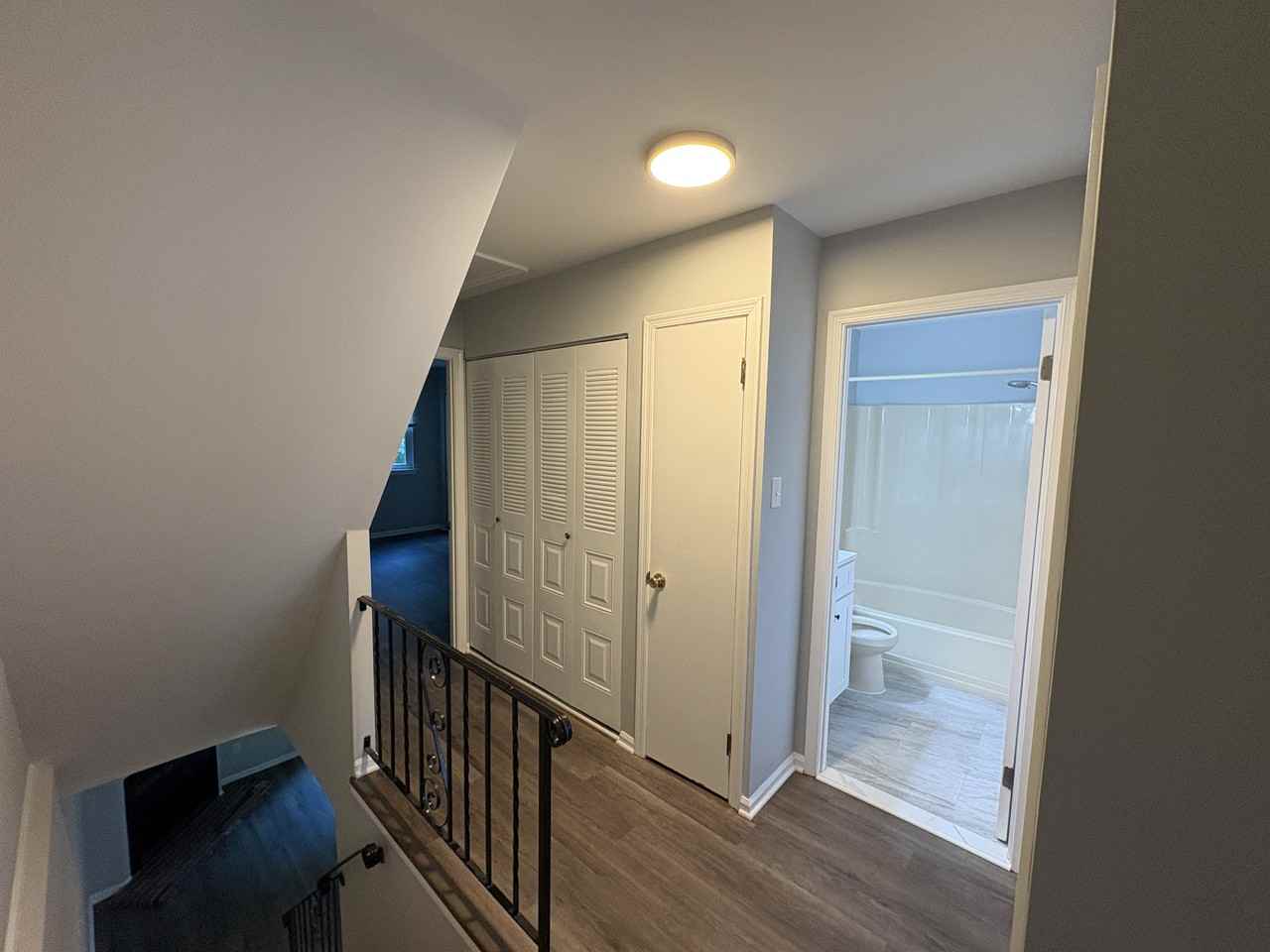 2510 Pond View Dr - Photo 7 of 13