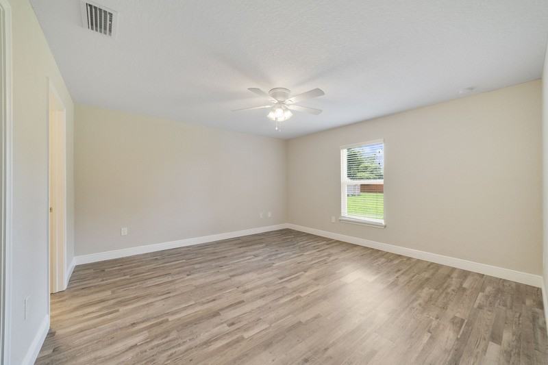 4780 Sw 95th Ln - Photo 4 of 12