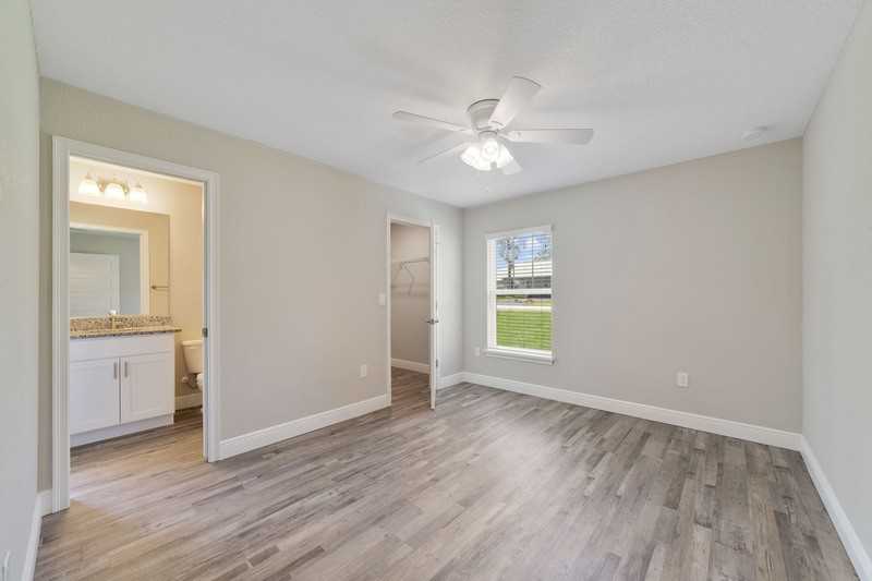 4780 Sw 95th Ln - Photo 7 of 12