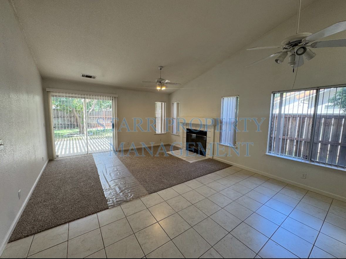 10086 River Falls Cir - Photo 6 of 25