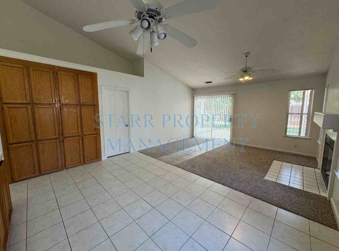 10086 River Falls Cir - Photo 7 of 25