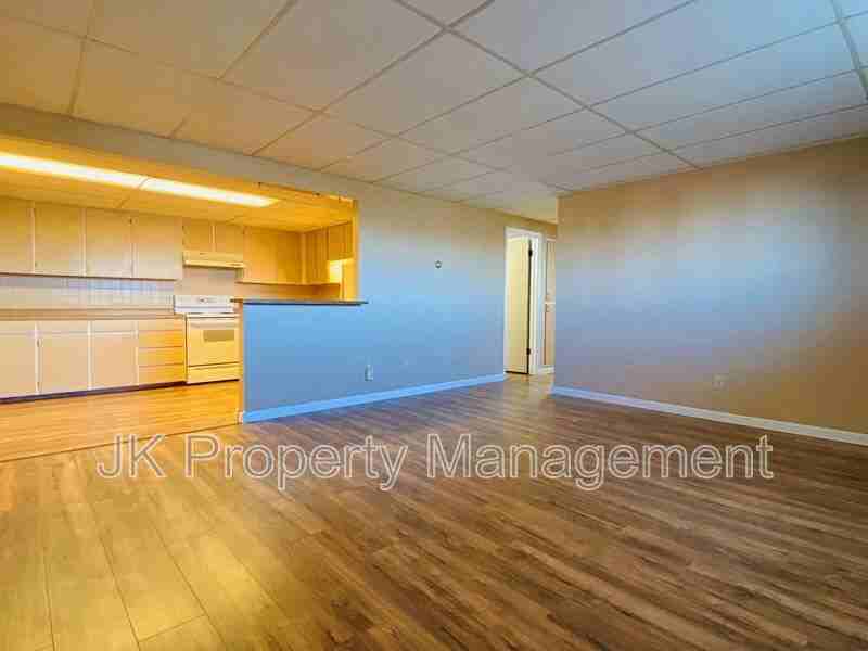 1401 2b St S #21 - Photo 3 of 16
