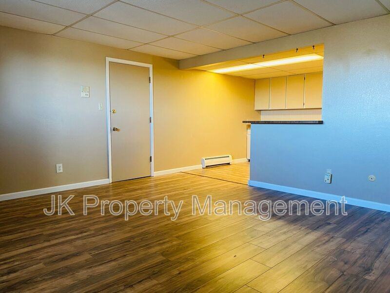 1401 2b St S #21 - Photo 5 of 16