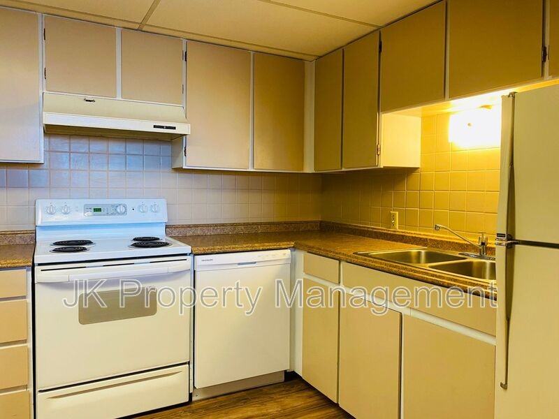 1401 2b St S #21 - Photo 7 of 16