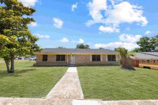 1902 Patricia St - Photo 1 of 1