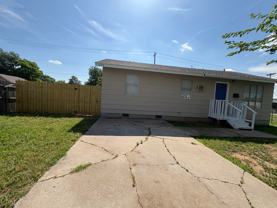 1439 Ne 24th St - Photo 1 of 1