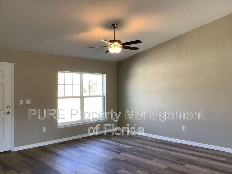 139 Pine Crse - Photo 4 of 32