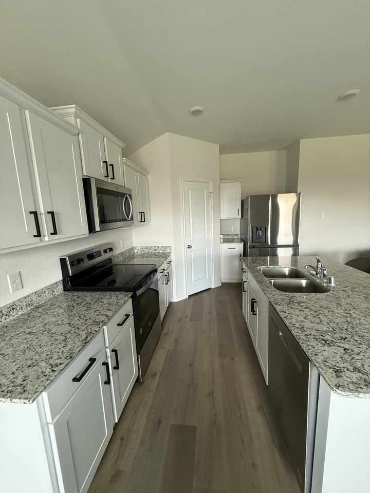 1840 Hickory Woods Rd #NA - Photo 6 of 19