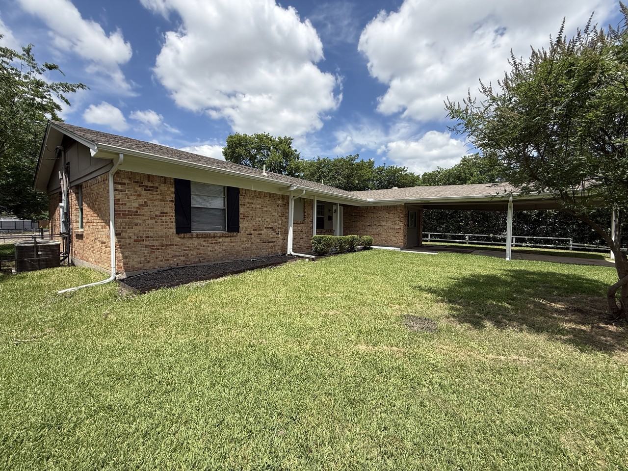 3531 Bonita Vista Cir - Photo 2 of 29
