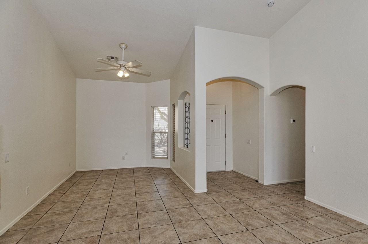 2312 W Mystic Mountain Dr - Photo 3 of 25