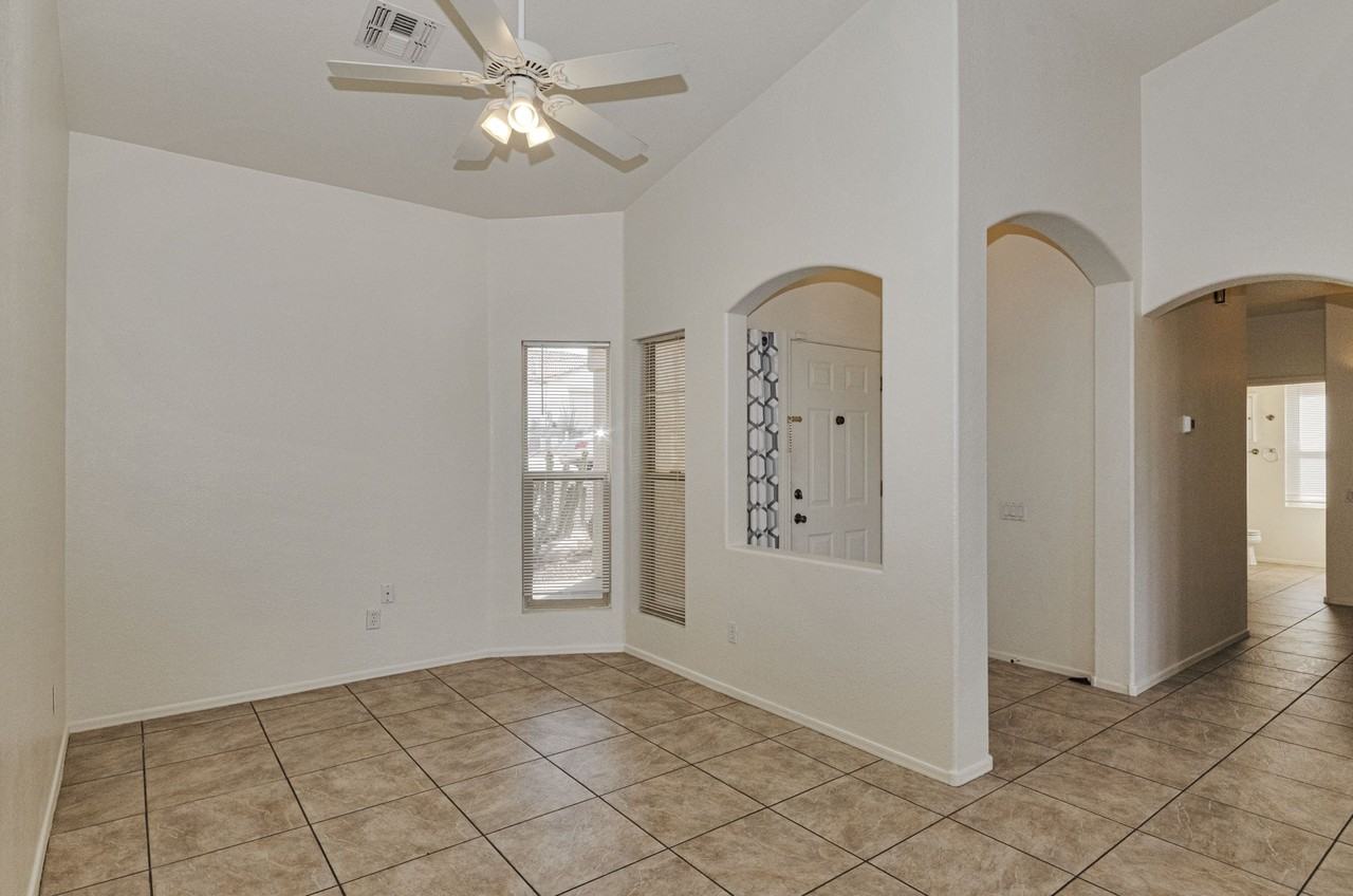 2312 W Mystic Mountain Dr - Photo 4 of 25