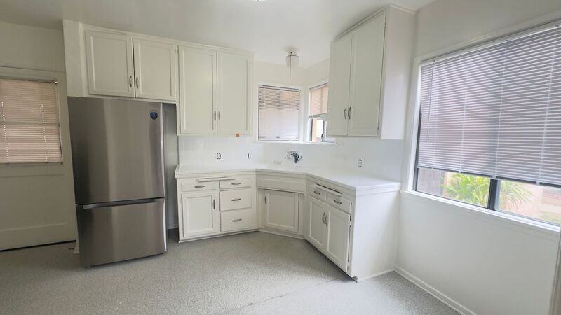 10131 Memphis Ave - Photo 6 of 19