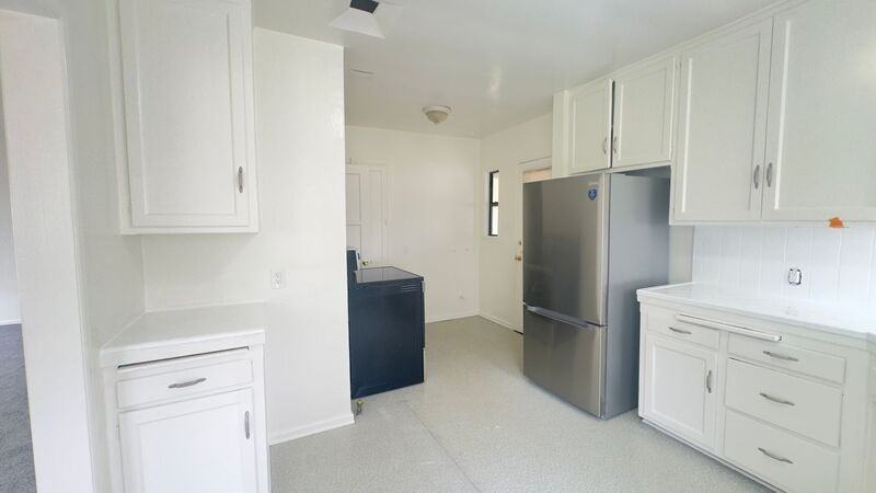 10131 Memphis Ave - Photo 7 of 19