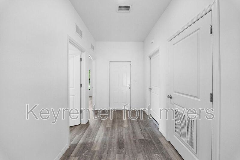 4716 29th St Sw - Photo 4 of 29