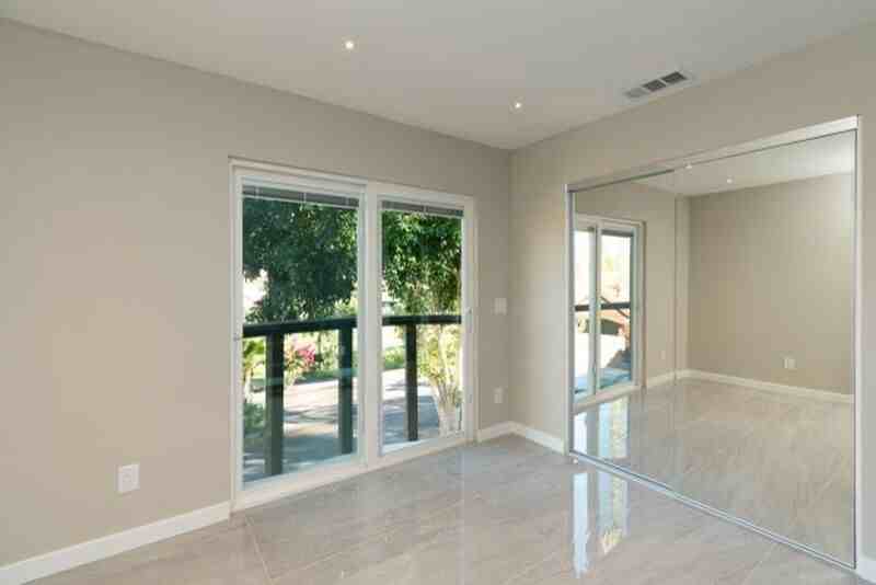 6088 De La Rosa Ln #1 - Photo 3 of 28