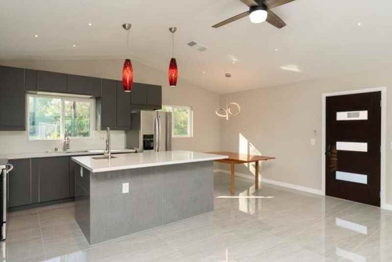 6088 De La Rosa Ln #1 - Photo 4 of 28
