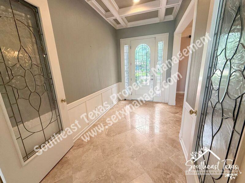 4980 Littlewood Dr - Photo 3 of 32